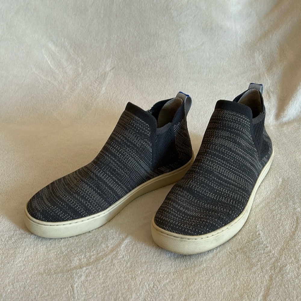 Rothy’s The Chelsea High Top Boot in Gray Size 8
